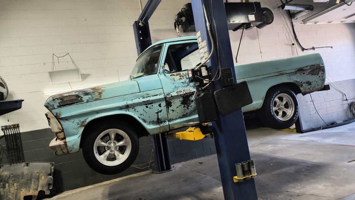 1967 Ford F100 Bumpside - photo 12
