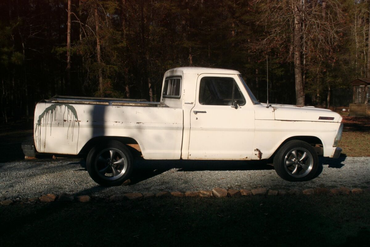 1967 Ford F-100 Custom Cab - photo 2