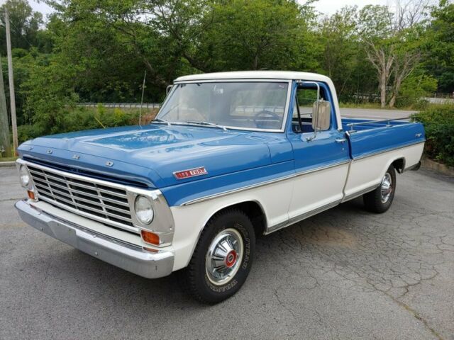 1967 Ford F100 with Power Steering, Power Brakes, AC, Rust Free! 1967 Ford F-100 --