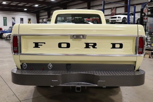 1967 Ford F-250 -- - photo 4