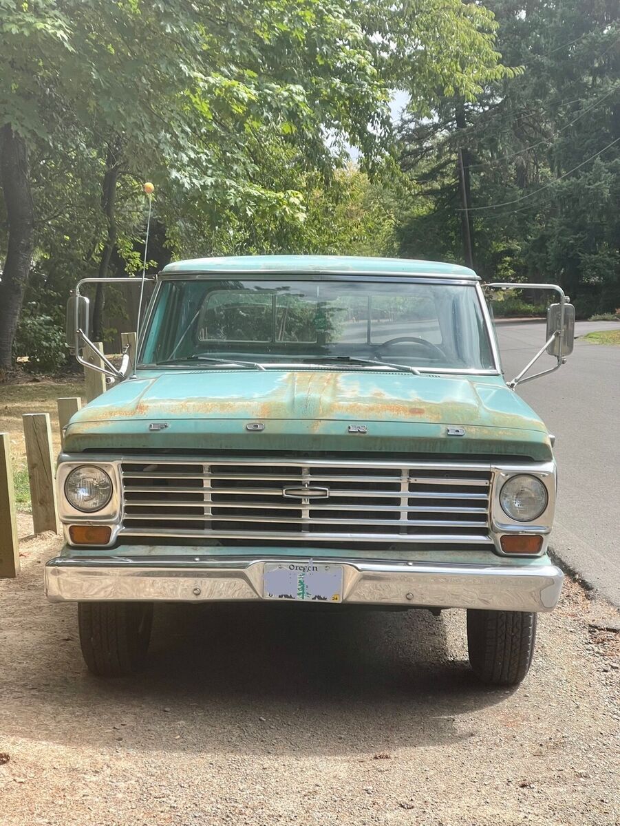 1967 Ford F250 Pickup Green RWD Automatic Camper Special 1967 Ford F250 Camper Special
