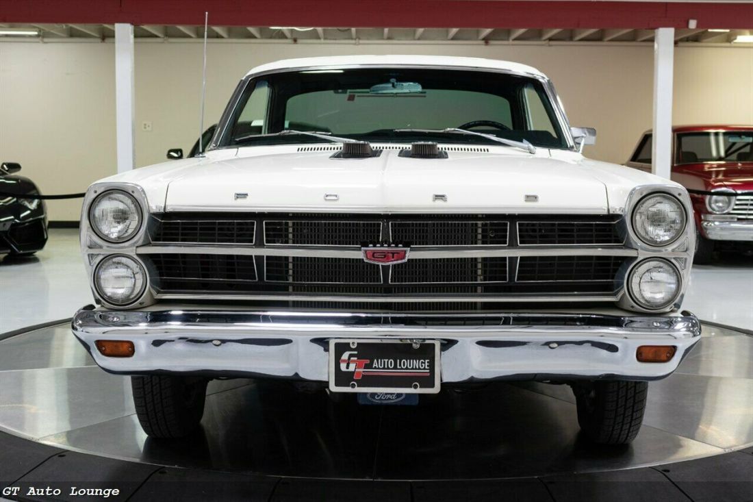 1967 Ford Fairlane GTA - photo 2