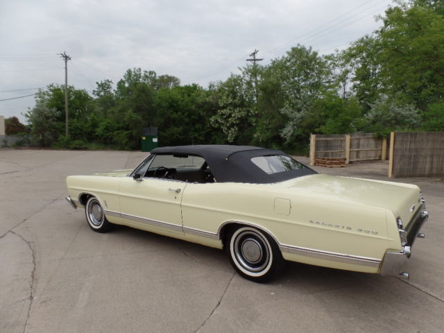 1967 Ford Galaxie - photo 2