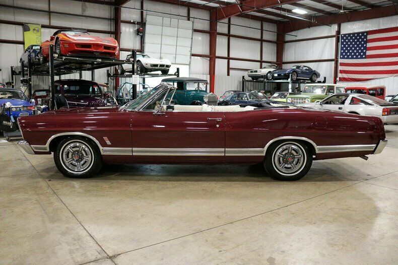 1967 Ford Galaxie - photo 2