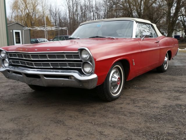 1967 Ford Galaxie - photo 2