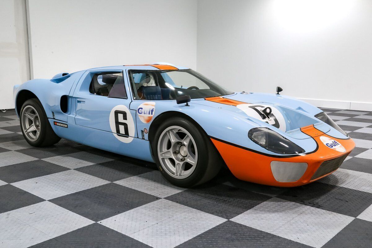 1967 Ford GT40 MK II 101 Miles BLUE Coupe 302ci Ford V8 5 Speed Manual 1967 Ford GT40 MK II