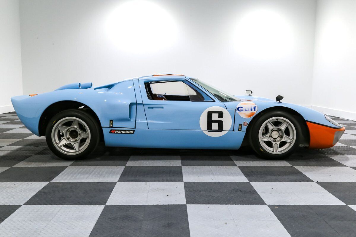 1967 Ford GT40 MK II - photo 8