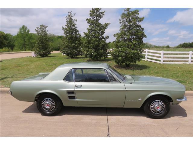1967 Ford Mustang 1967 Ford Mustang Coupe - photo 2
