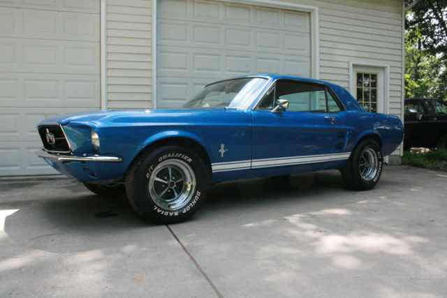 1967 Ford Mustang - photo 2