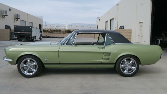 1967 Ford Mustang 289 C CODE V8 CALIFORNIA CAR! AC! PS! IVY GOLD! - photo 5