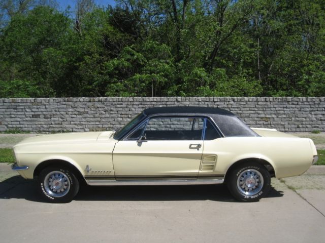 1967 Ford Mustang 351 Coupe w/ GT Fog lights 1967 Ford Mustang GT