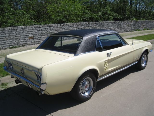 1967 Ford Mustang GT - photo 3