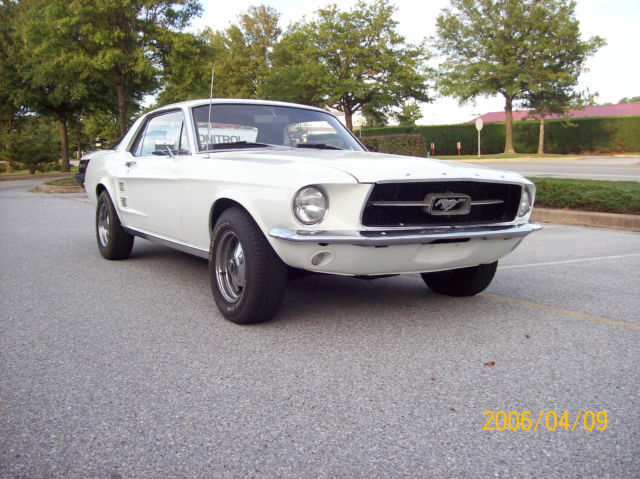 1967 Ford Mustang Base - photo 2