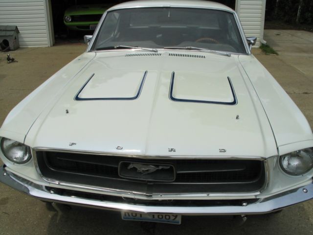 1967 Ford Mustang - photo 2