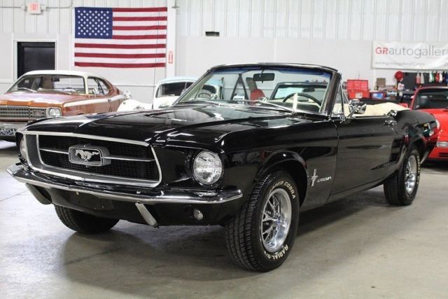 1967 Ford Mustang --