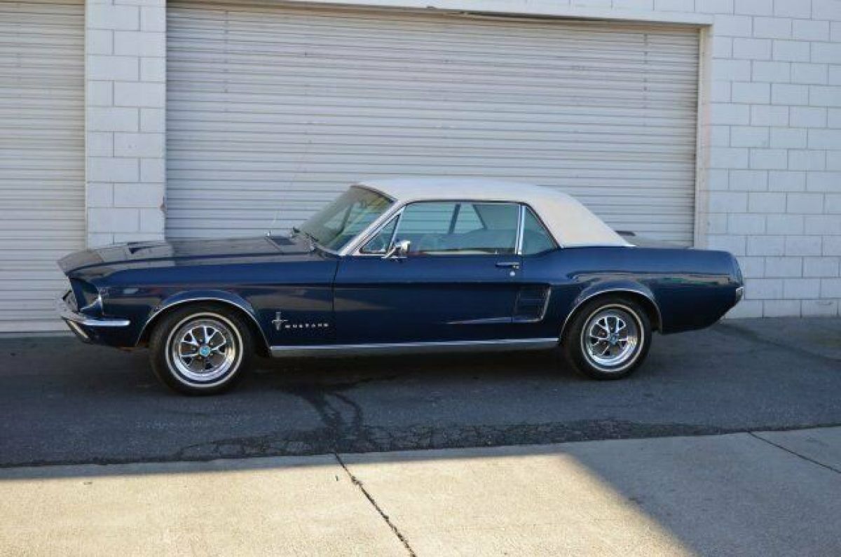 1967 Ford Mustang - photo 2