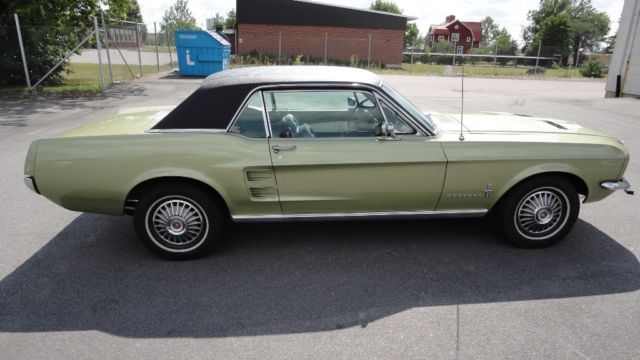 1967 Ford Mustang Base Hardtop 2-Door - photo 2