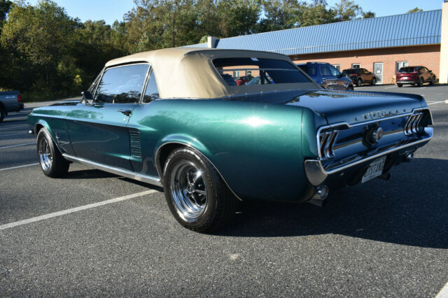 1967 Ford Mustang Convertible V-8 - photo 4