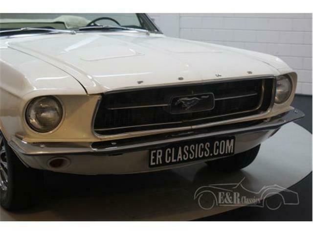 1967 Ford Mustang convertible - photo 5