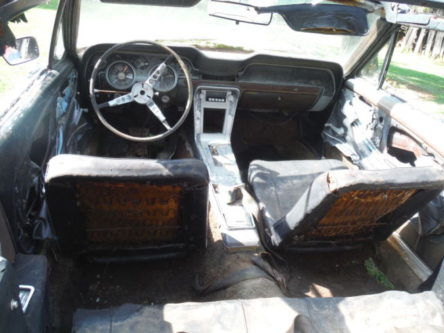 1967 Ford Mustang convertible - photo 3