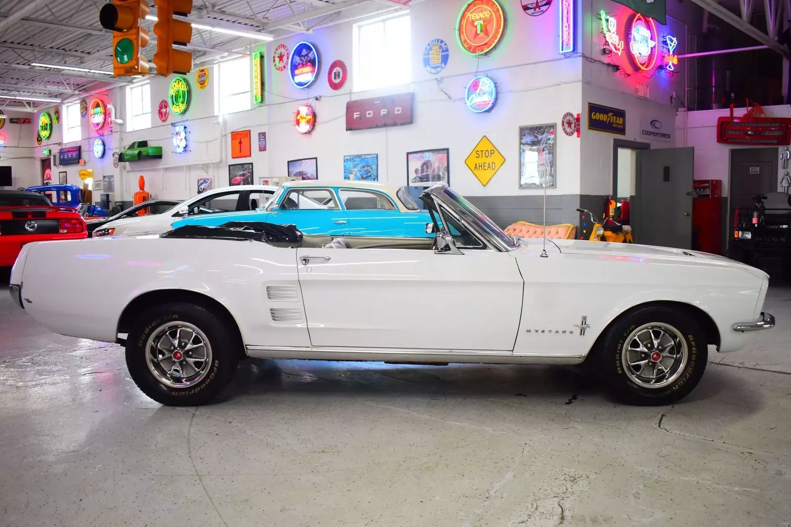 1967 Ford Mustang Convertible - photo 4