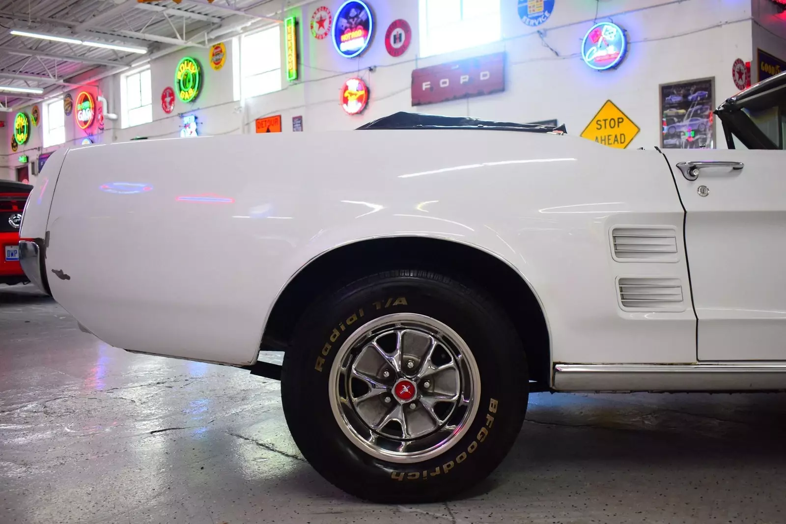 1967 Ford Mustang Convertible - photo 8