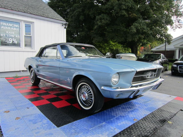 1967 FORD MUSTANG CONVERTIBLE 35K ORIGINAL MILES! ONE OWNER CAR 1967 Ford Mustang CONVERTIBLE