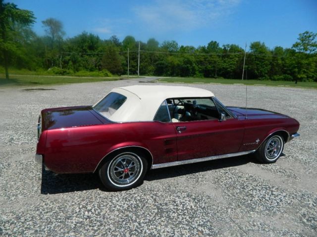 1967 Ford Mustang Convertible - photo 4