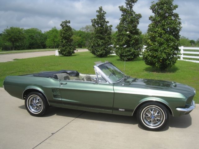 1967 Ford Mustang Convertible GTA 289 Auto , AC, PS, Power Top, Tilt Wheel 1967 Ford Mustang GTA Convertible