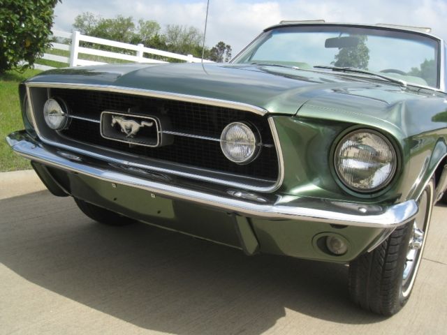 1967 Ford Mustang GTA Convertible - photo 7
