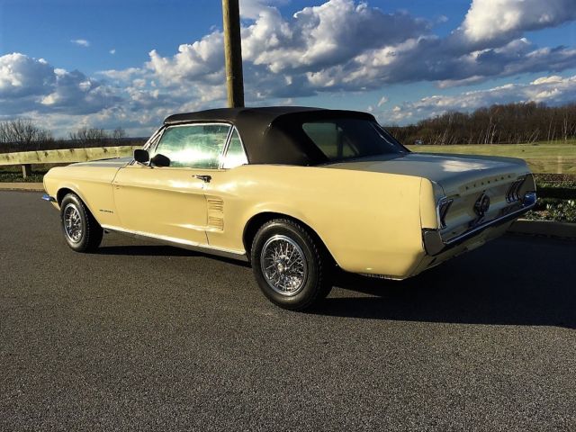 1967 Ford Mustang CONVERTIBLE - photo 3