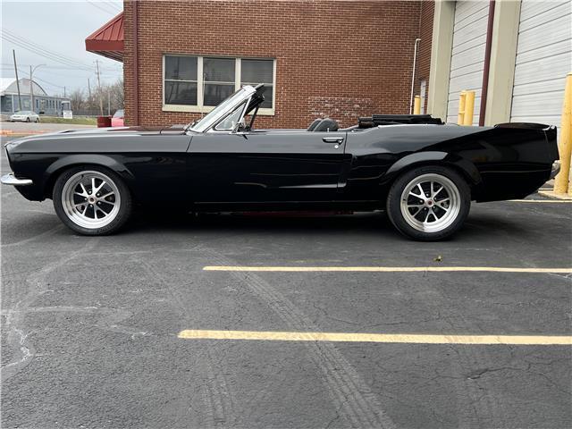 1967 Ford Gt 2 door - photo 2