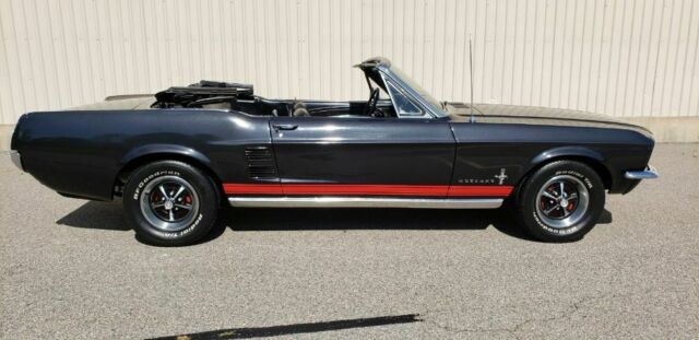 1967 Ford Mustang TRIPLE BLACK CONVERTIBLE 289 - photo 5