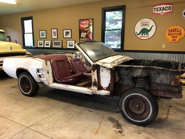 1967 FORD MUSTANG CONVERTIBLE WIMBLEDON WHITE RED DELUXE INTERIOR 1 OF 1 MARTI! 1967 Ford Mustang Convertible