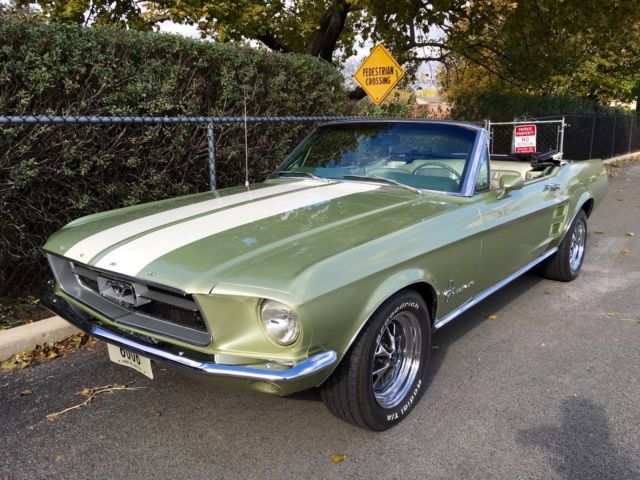 1967 Ford Mustang Convertible - photo 12