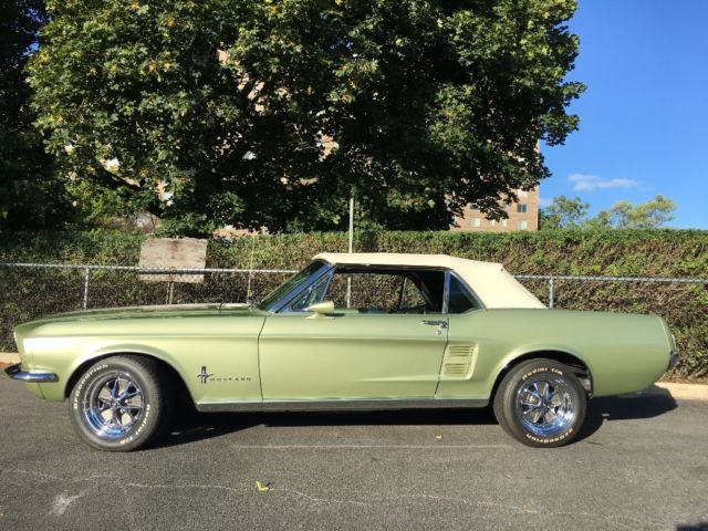 1967 Ford Mustang Convertible - photo 3