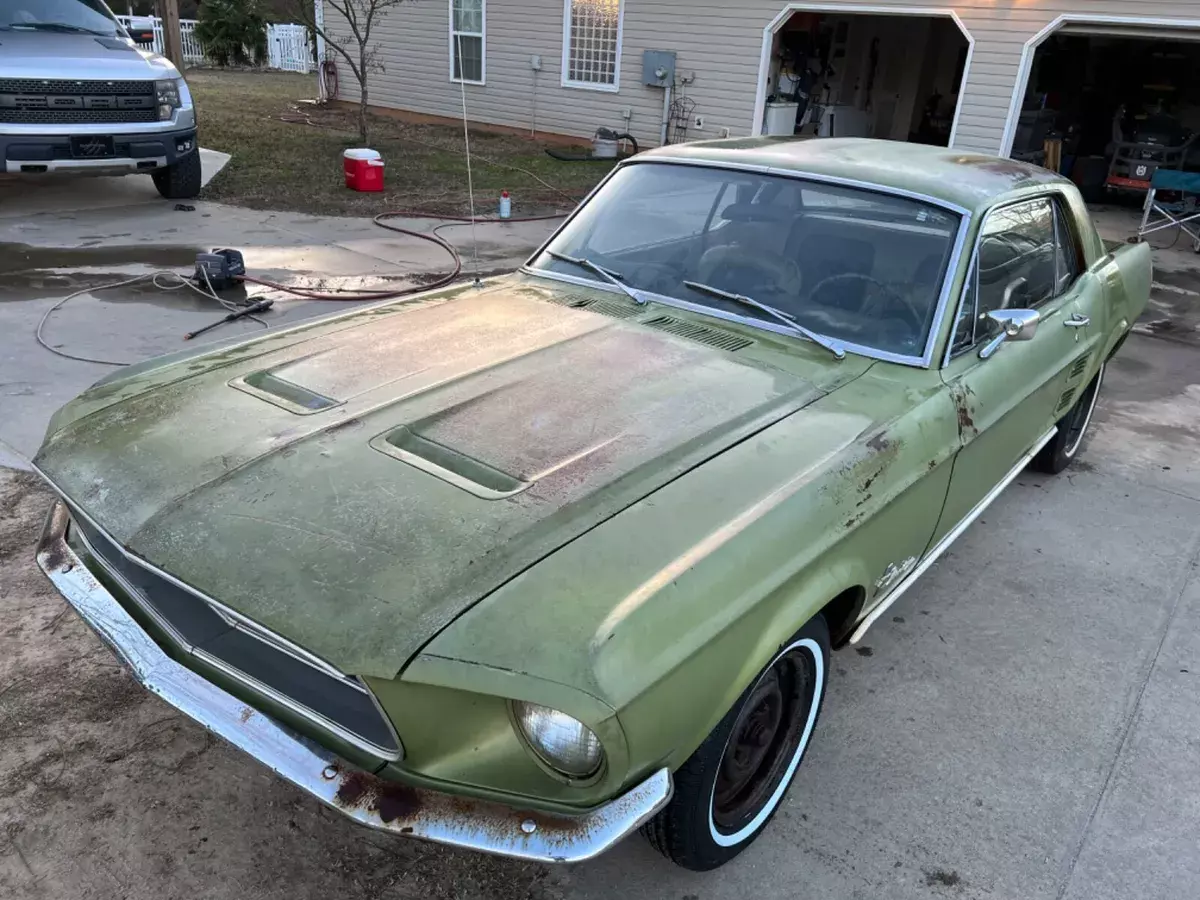 1967 Ford Mustang Coupe Green Automatic, Very little structural rust 1967 Ford Mustang