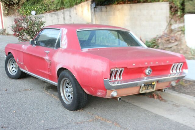 1967 Ford Mustang - photo 2