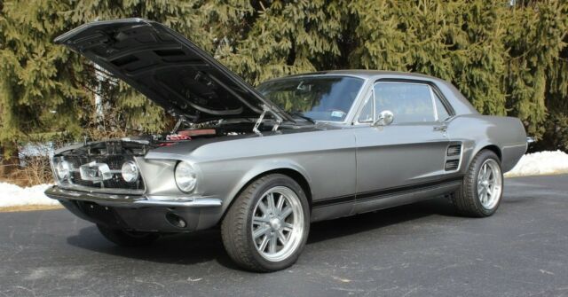 1967 Ford Mustang Coupe Restomod fuel injected 393 Stroker 1967 Ford Mustang Restomod Coupe