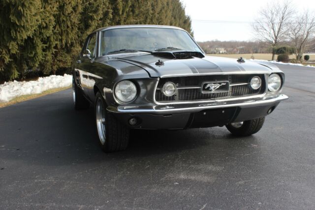 1967 Ford Mustang Restomod Coupe - photo 2