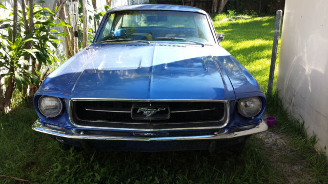 1967 Ford Mustang Coupe straight V6 engine 1967 Ford Mustang none