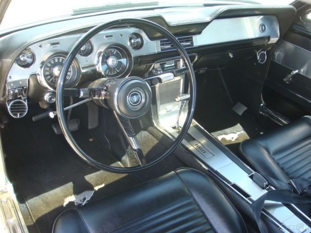 1967 Ford Mustang - photo 12