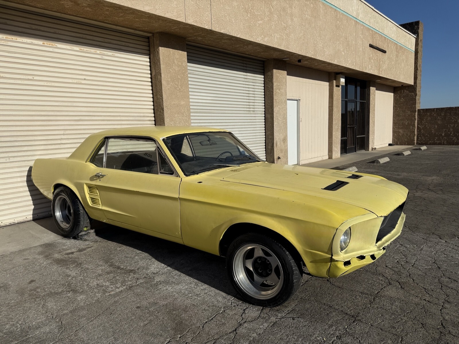 1967 Ford Mustang coupe - photo 2