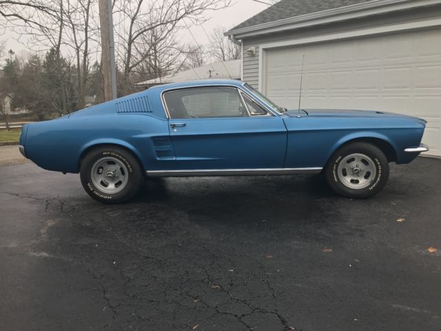 1967 Ford Mustang - photo 2