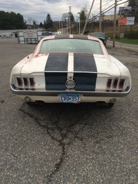 1967 Ford Mustang GT - photo 6