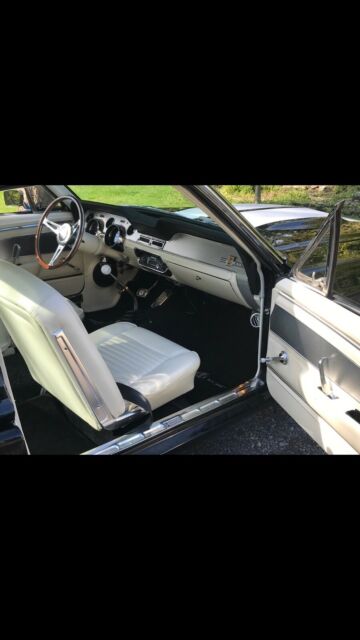 1967 Ford Mustang - photo 9