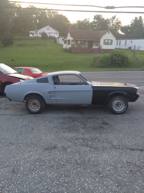 1967 FORD MUSTANG FASTBACK S CODE 390 GT 4 SPEED AC LOADED NO RUST 335 HP 390!!! 1967 Ford Mustang GT