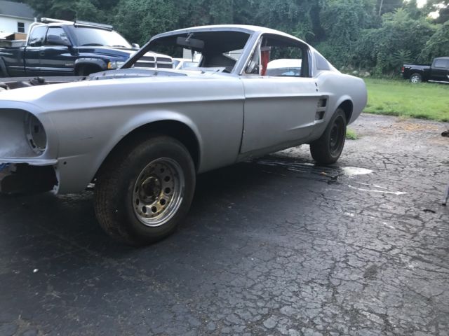 1967 Ford Mustang - photo 2