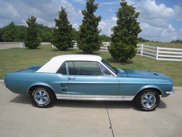 1967 Ford Mustang GT - photo 2