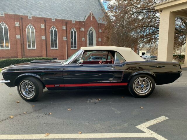 1967 Ford Mustang - photo 2